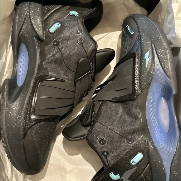 Nike RTFKT Cryptokicks iRL Low! - Picture 5 of 6